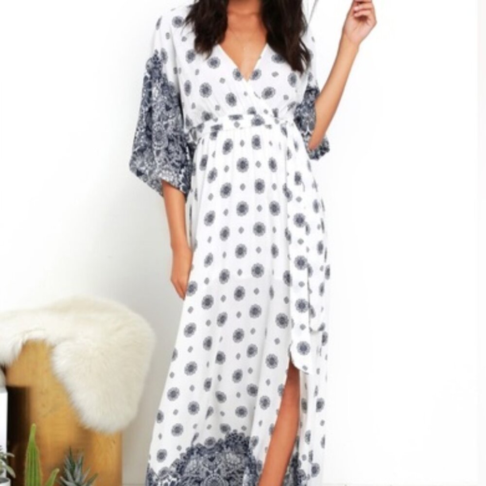 Lulu's South of France Blue and Ivory Maxi Dress
